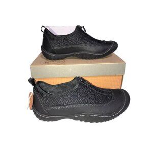 Malbec Women’s Size 7.5 M Black Vegan Faux Fur Zip Up Sneaker